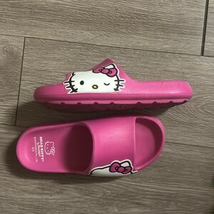 new pink hello kitty slides